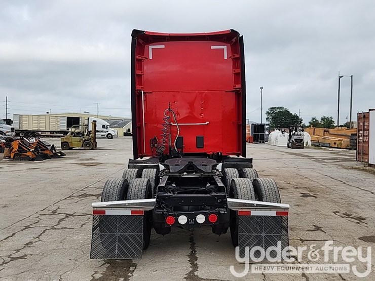 2018-kenworth-t680-image-14