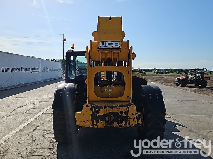 2016-jcb-510-56-image-25