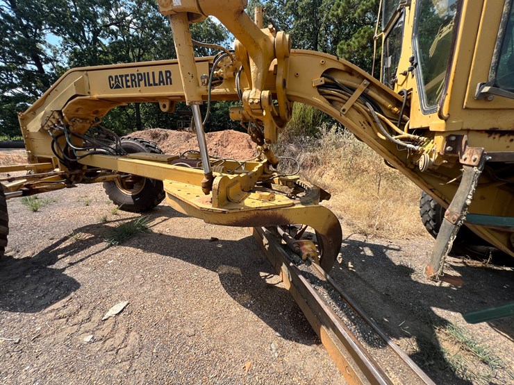 caterpillar-140g-image-26
