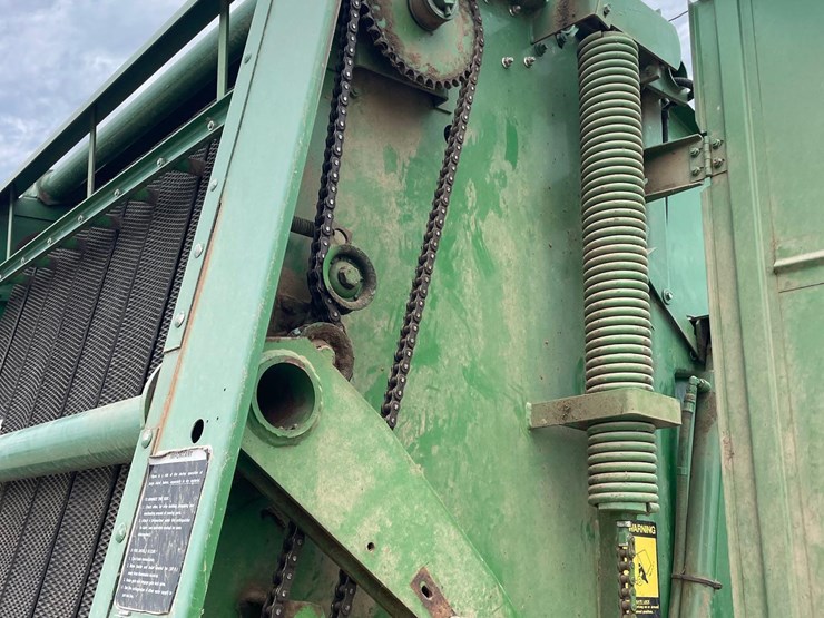 john-deere-530-image-16