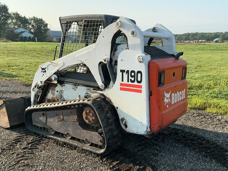2004-bobcat-t190-image-3