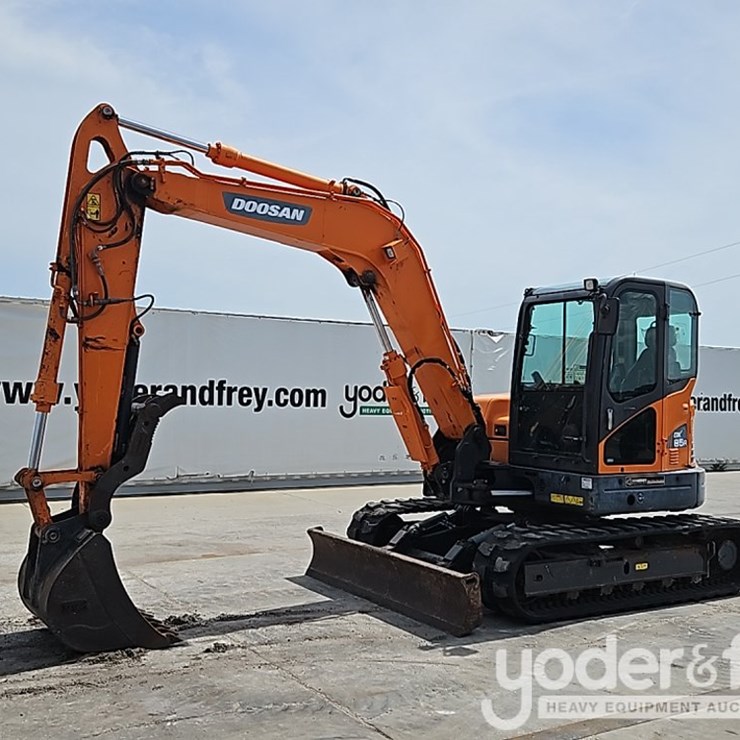 2022 DOOSAN DX85R-3