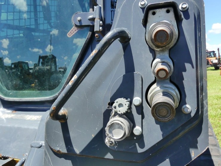 deere-333g-image-12