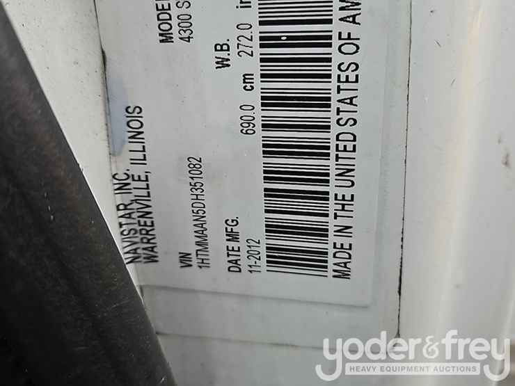2013-international-durastar-4300-image-28