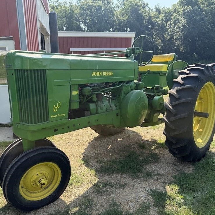 JOHN DEERE 60
