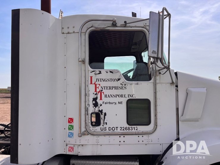 2003-kenworth-t800-image-48