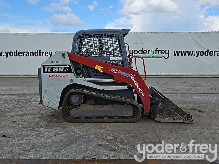 2021-takeuchi-tl8r2-image-6