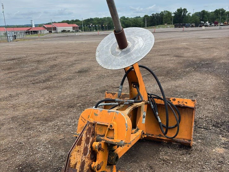 vibratory-cable-plow-image-2