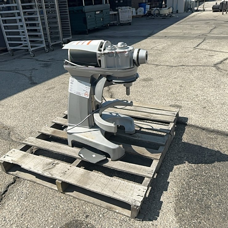 LOT#- - HOBART DOUGH MIXER