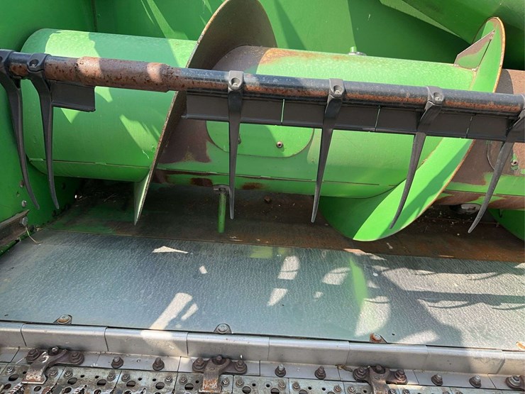 2013-john-deere-635f-image-34