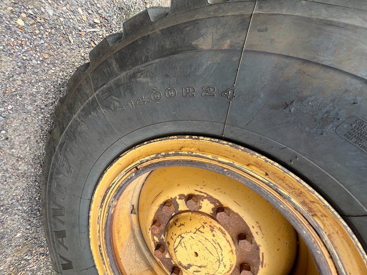 caterpillar-140g-image-8