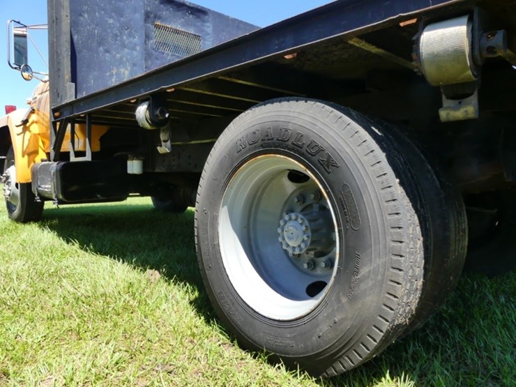 1994-ford-f600-image-6