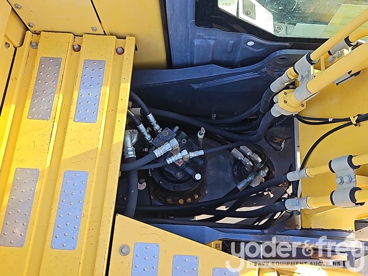 2018-kobelco-sk210-lc-10-image-31