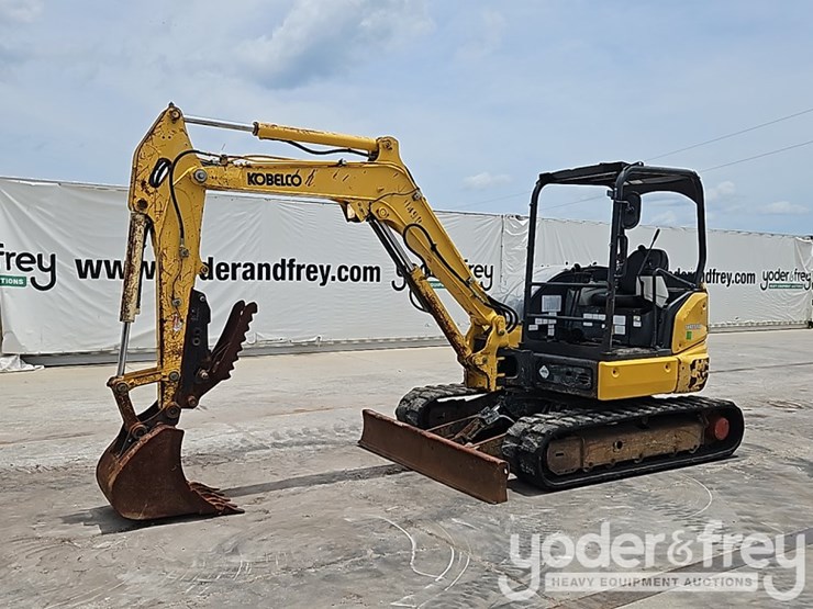 2017-kobelco-sk45sr-image-1