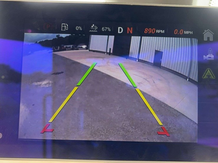 2020-case-621g-xr-image-41