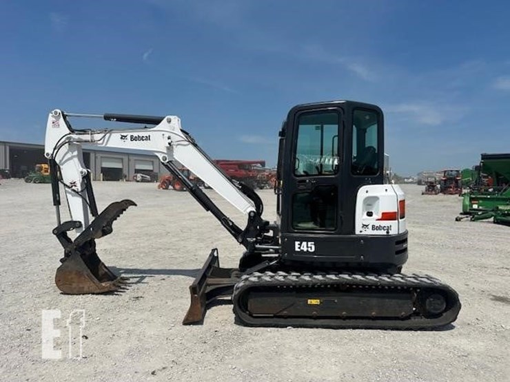 2017-bobcat-e45-image-2