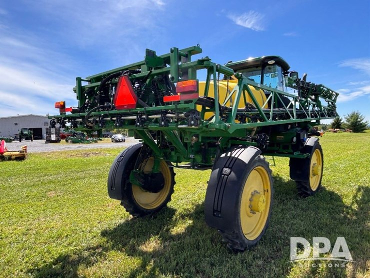 2020-john-deere-r4023-image-11