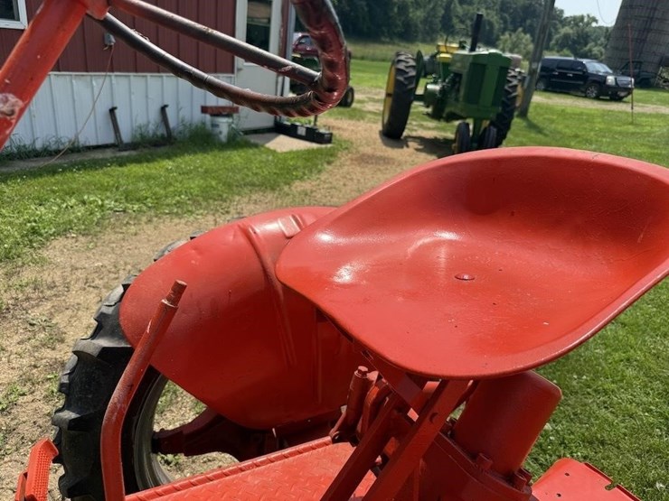 case-vac-tractor-image-9
