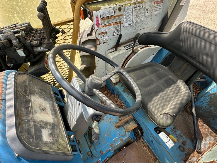 ford-6640-image-21