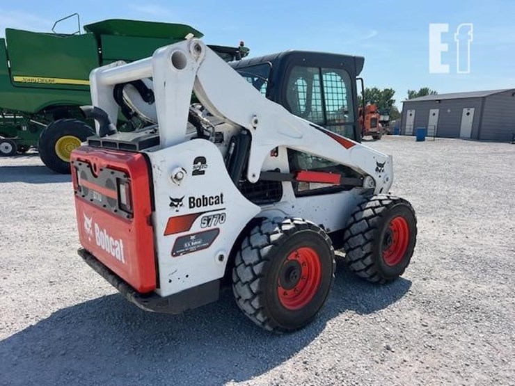 2023-bobcat-s770-image-6