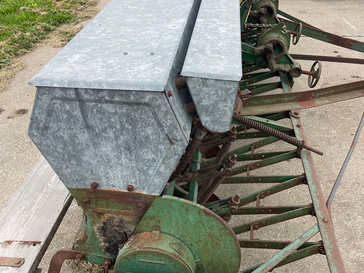 john-deere-b-image-18