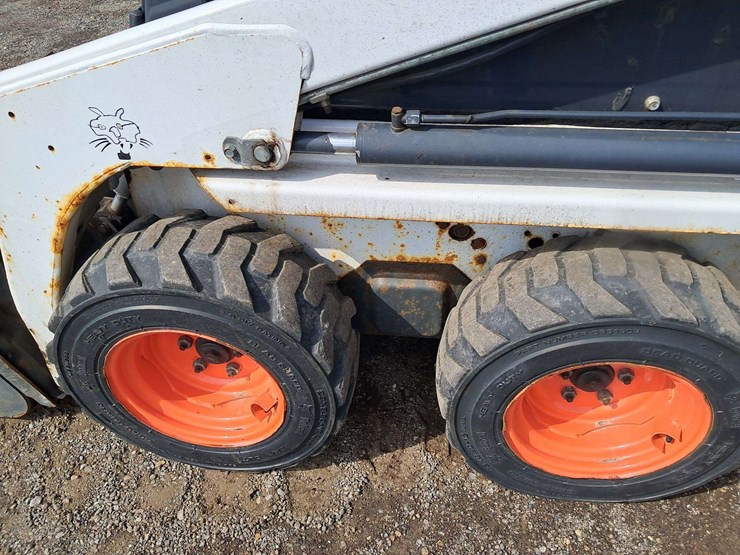 2016-bobcat-s70-image-4