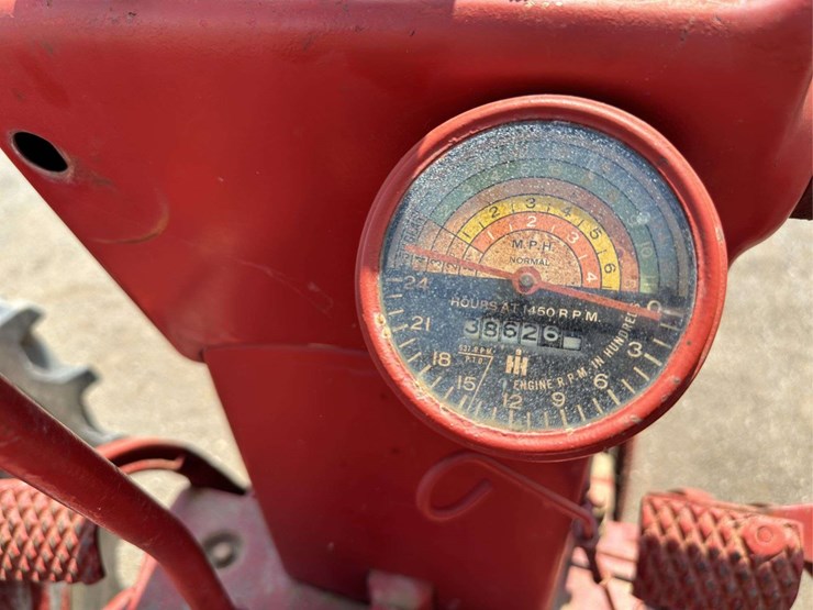 mccormick-farm-all-450-2wd-tractor-image-30