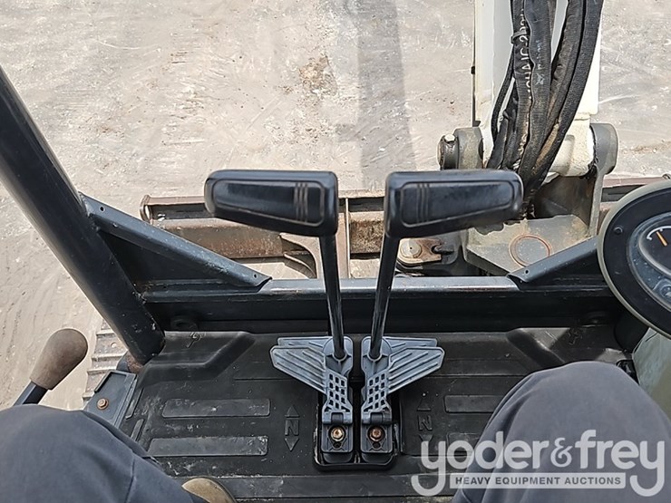 2019-bobcat-e35-image-36