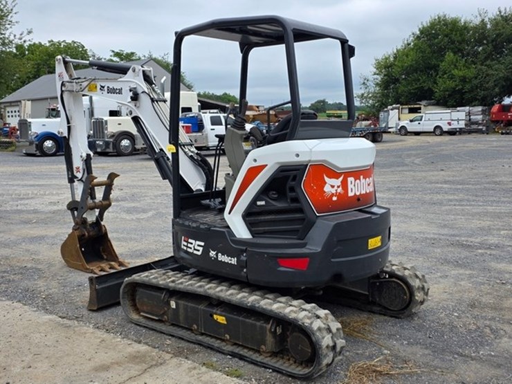 2019-bobcat-e35i-image-4