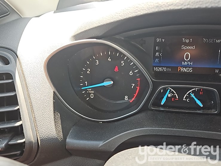 2018-ford-escape-image-34
