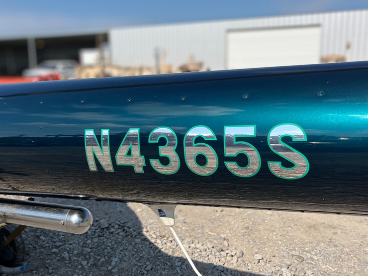 #2-•-rotorway-exec-162f-helicopter-with-custom-enclosed-trailer-image-20