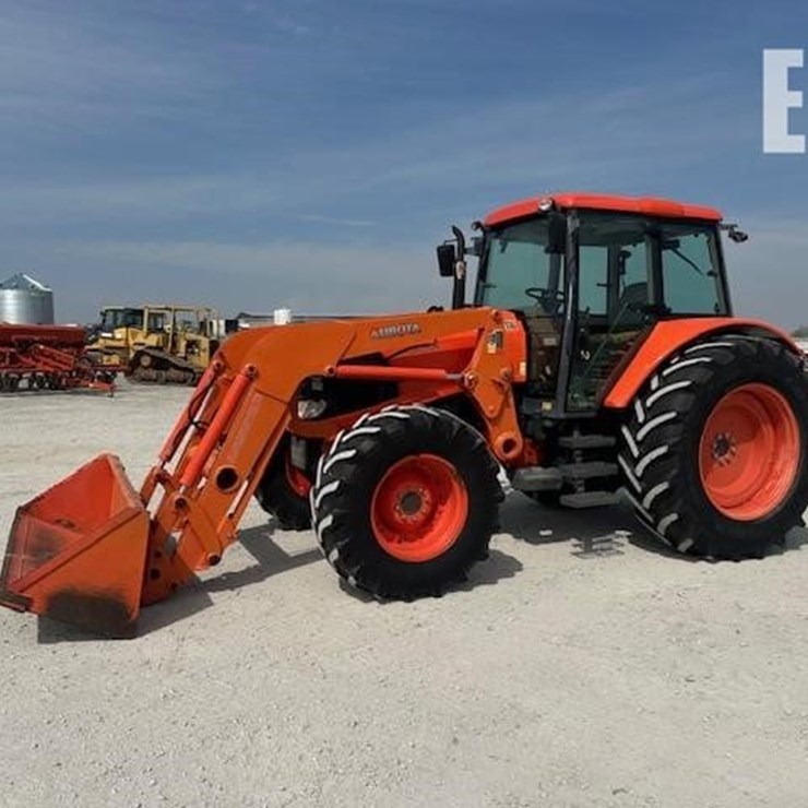 KUBOTA M135X