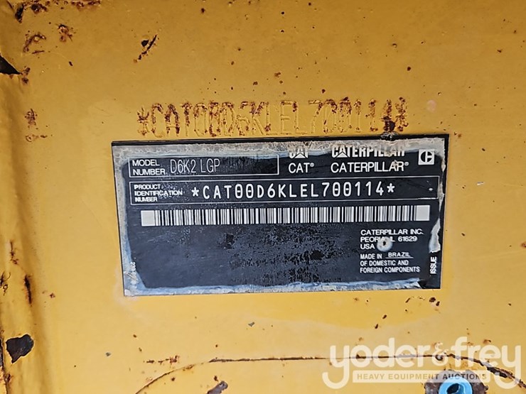 2016-caterpillar-d6k2-lgp-image-40