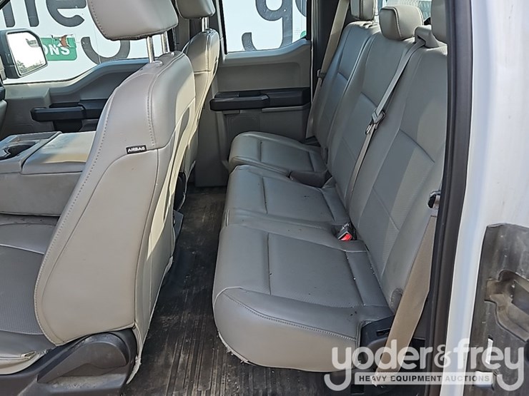 2016-ford-f150-image-23
