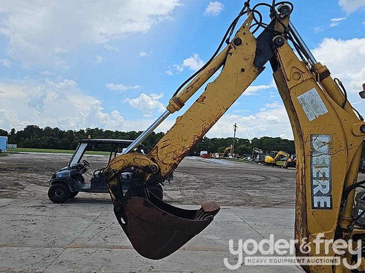 2003-deere-310sg-image-23