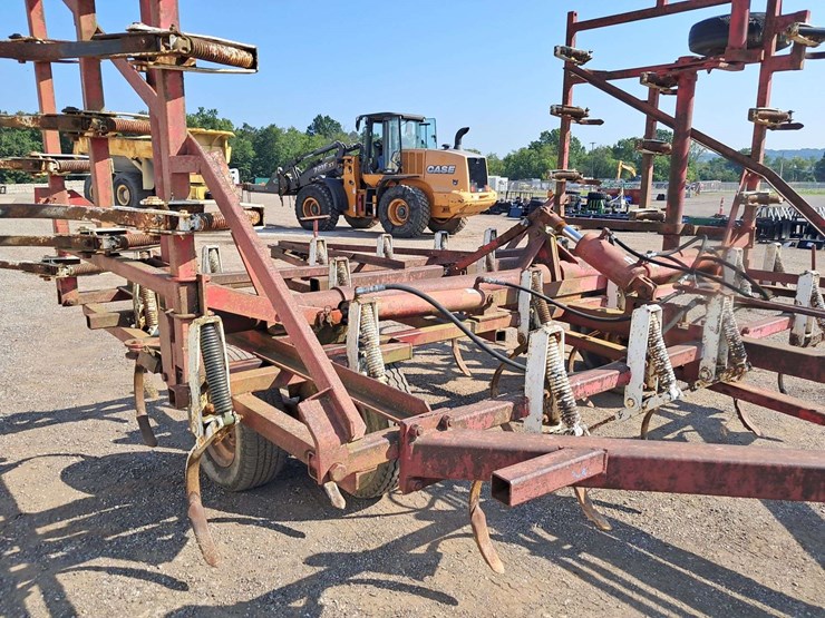 wilrich-25'-cultivator-image-13