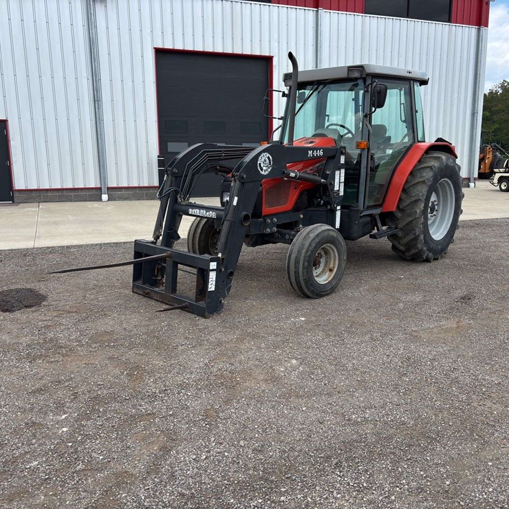 MASSEY-FERGUSON 4225