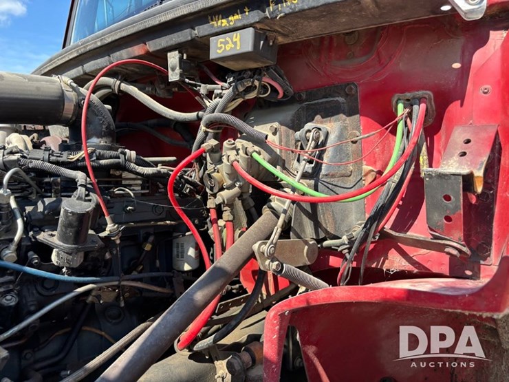 1995-freightliner-fl80-image-43
