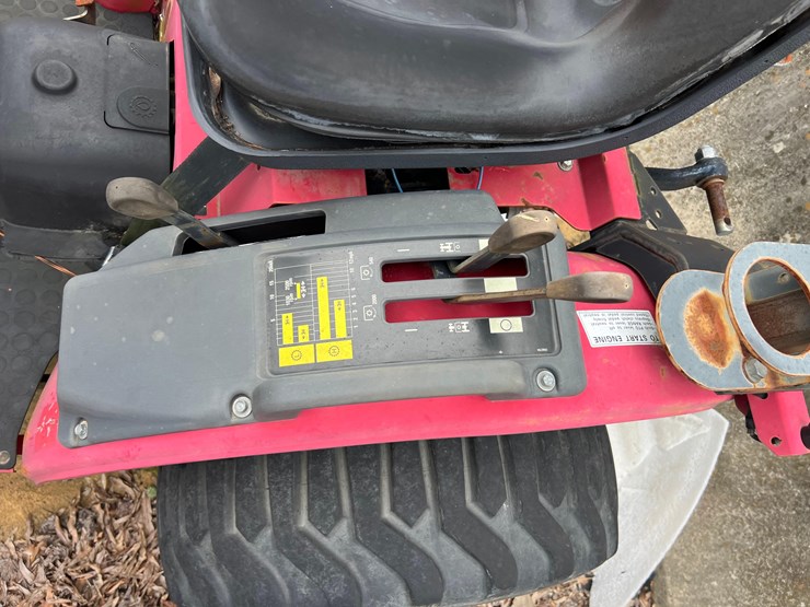 mahindra-max-24-image-5