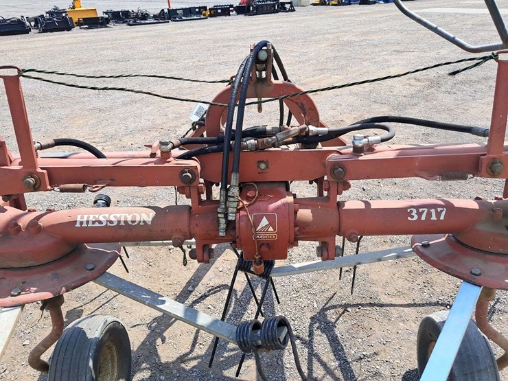 hesston-3717-image-4
