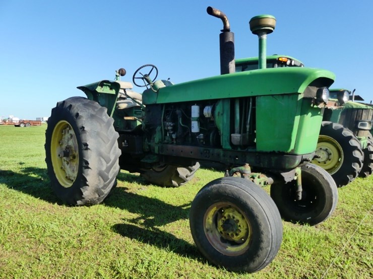 john-deere-4020-image-2