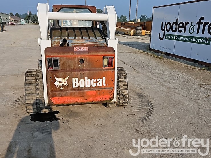 2007-bobcat-t300-image-7