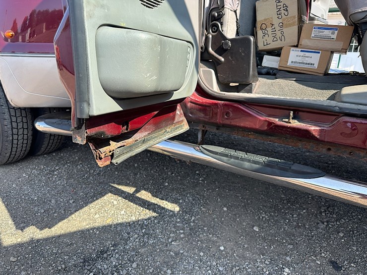 2004-ford-f350-image-16