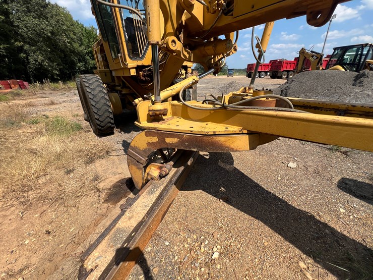 caterpillar-140g-image-42