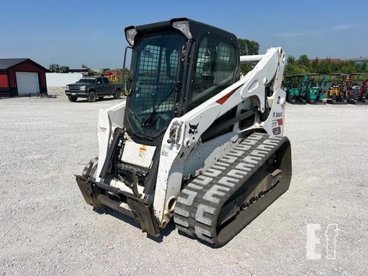 2023-bobcat-t770-image-9
