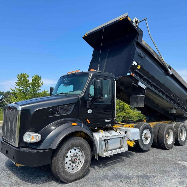 2016 PETERBILT 567