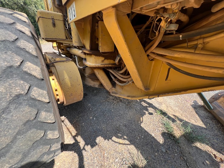 caterpillar-140g-image-51