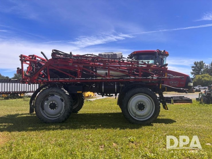 2019-case-ih-patriot-4440-image-9