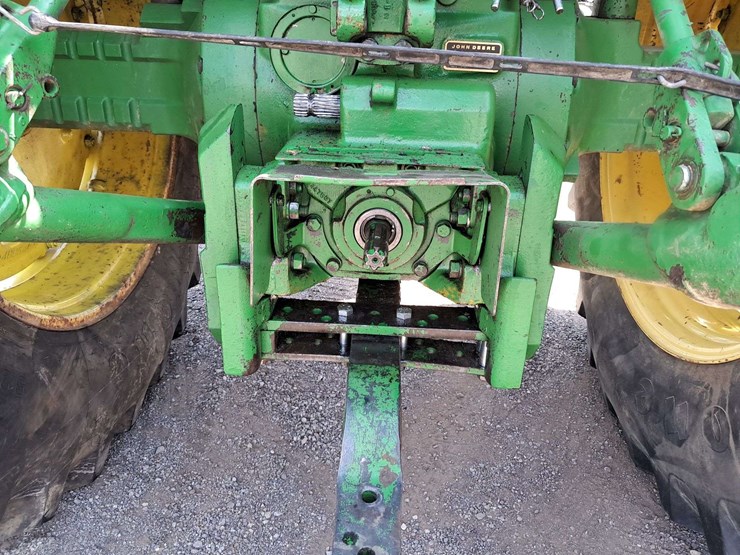 john-deere-4440-image-5
