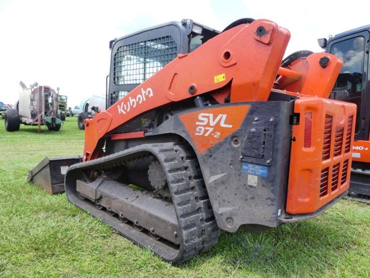2021-kubota-svl97-2-image-4